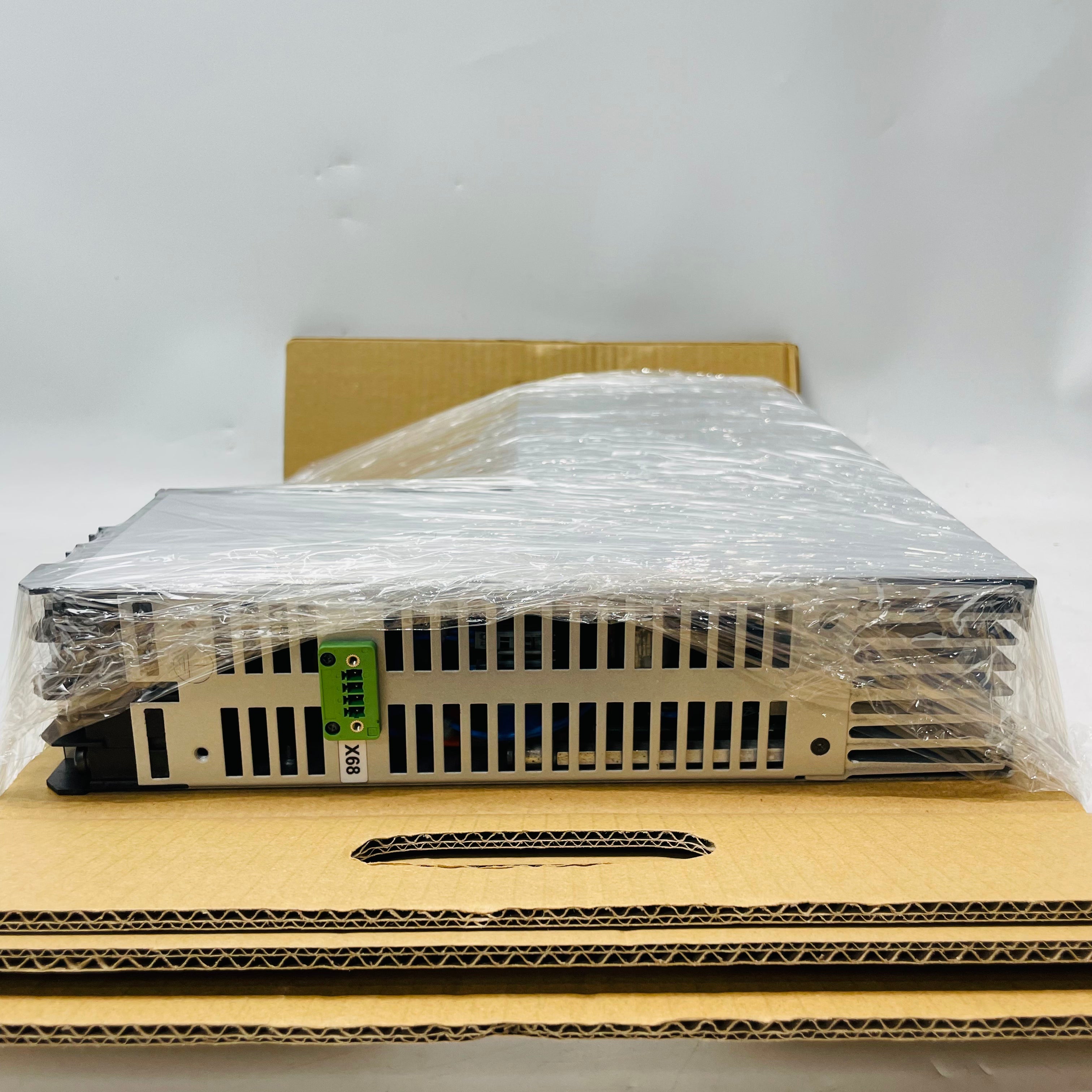 BAUMULLER BUS621-10/15-54-M-003 Power Module Frequency Converter