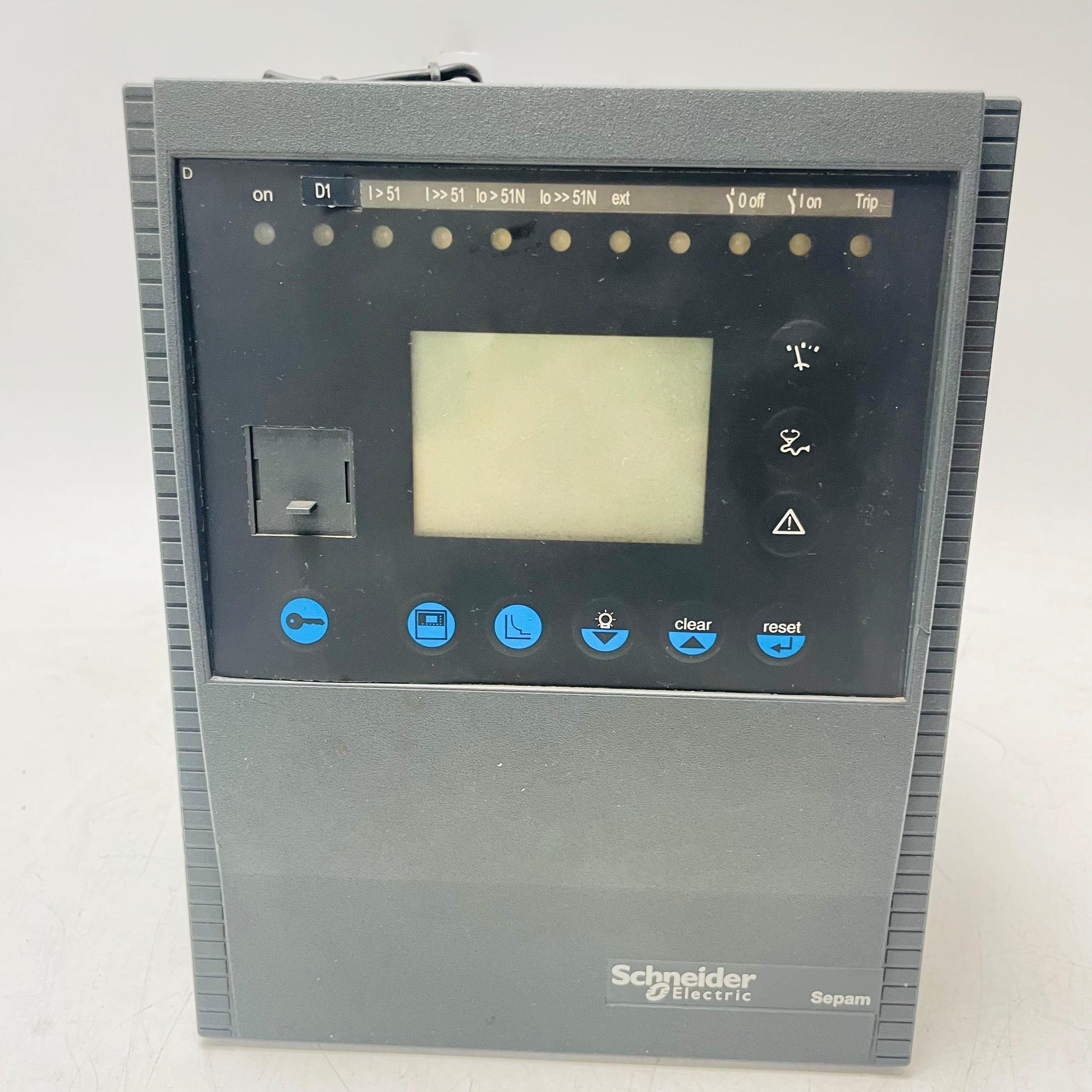 Schneider 59646 59645 MES114 controller