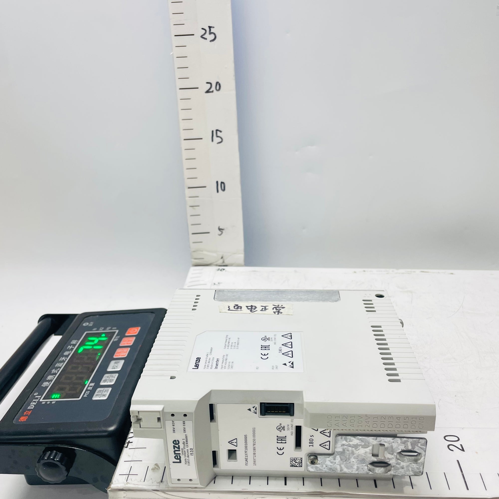 LENZE I51AE137F10010000S Frequency inverter
