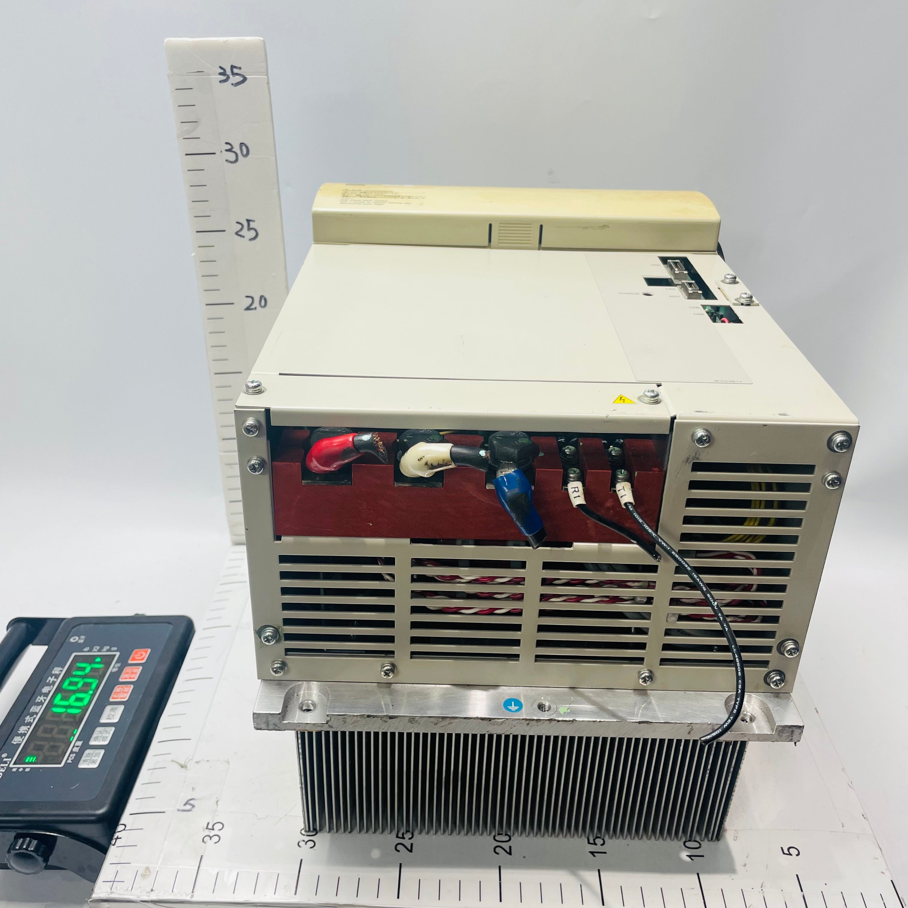 安川CIMR-MRXL2045變頻器