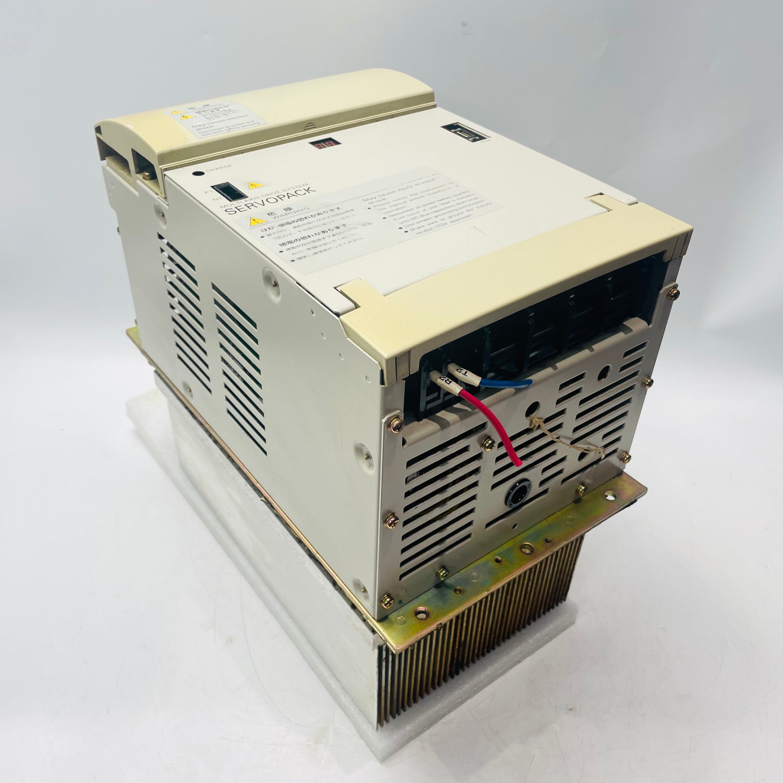 安川 VS-656MR5 變頻器