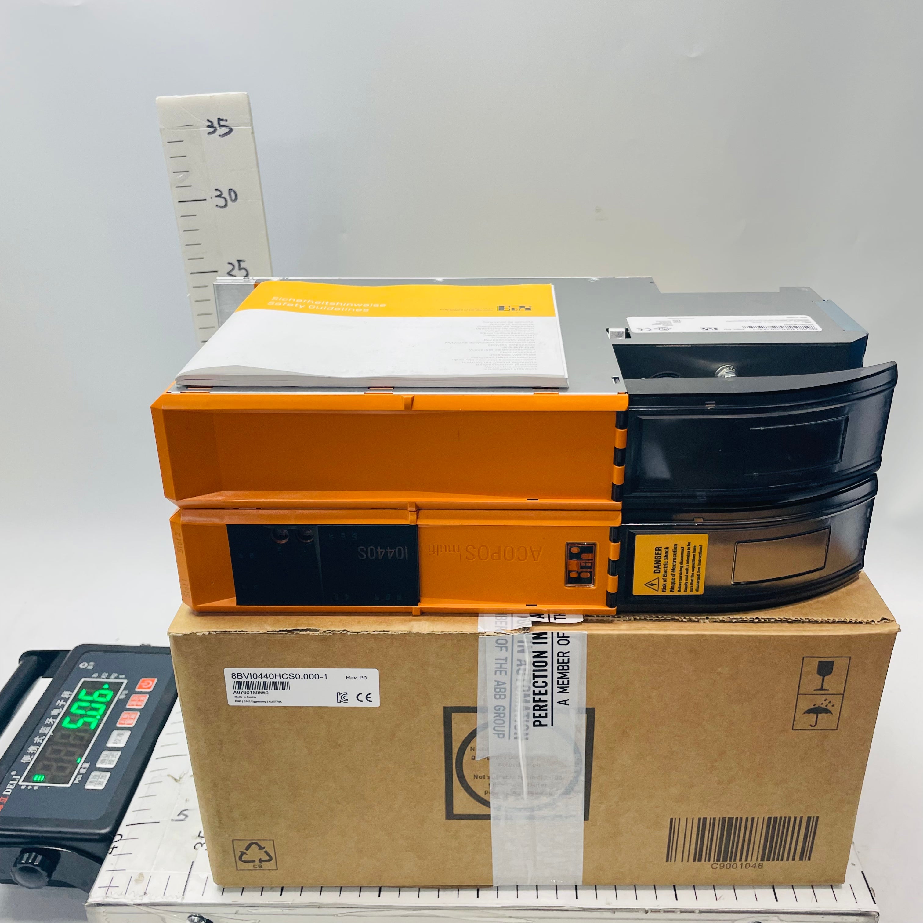 B&R 8BVI044HCS0.000-1 Inverter