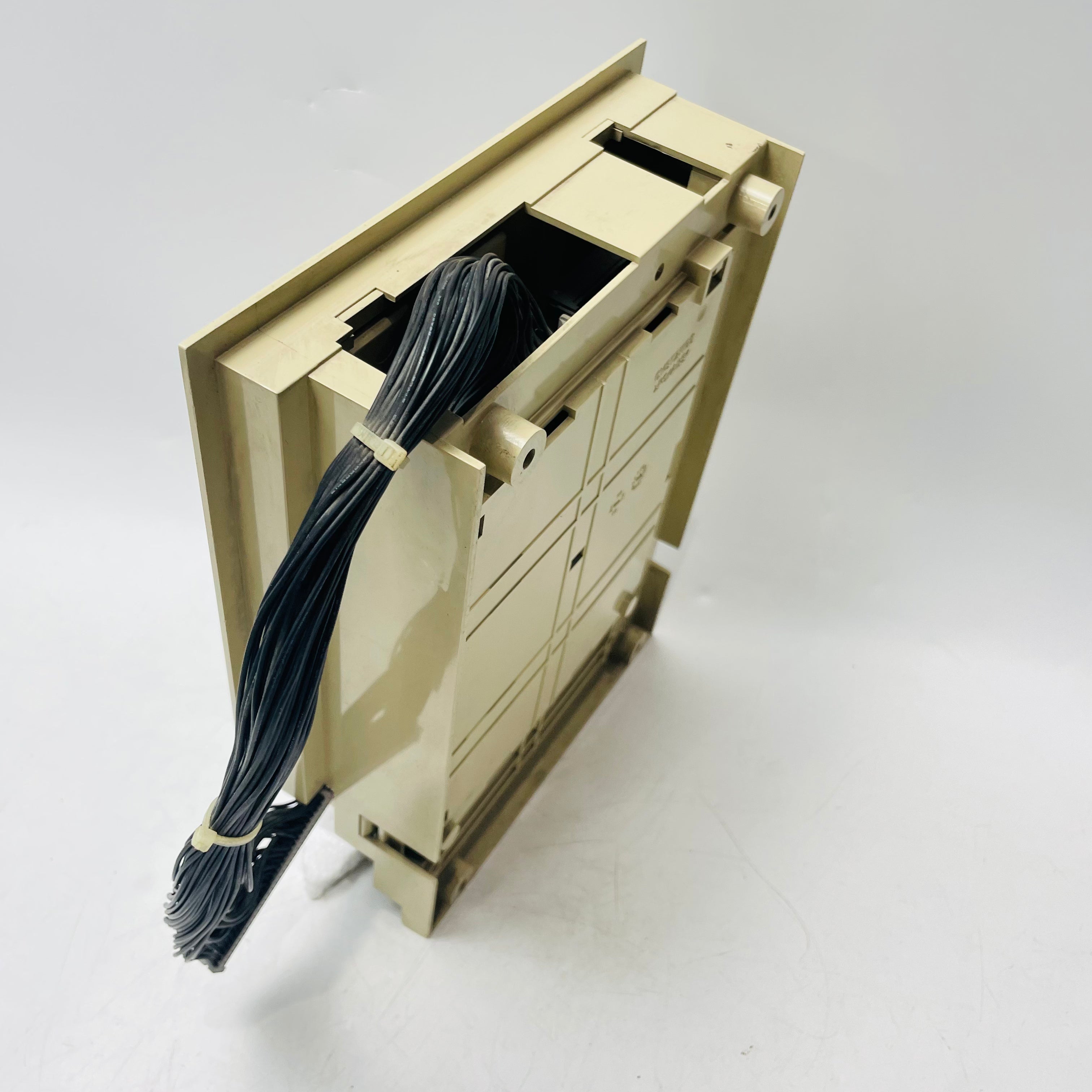 安川CIMR-F7A4185驅動器