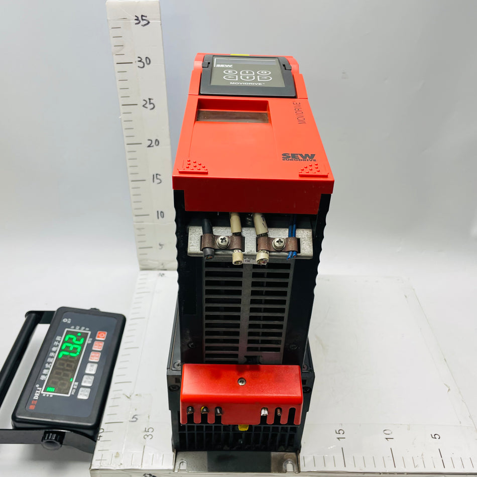 SEW EURODRIVE MOVIDRIVE MDV60A0075-5A3-4-00 MDX60A0075-5A3-4-00