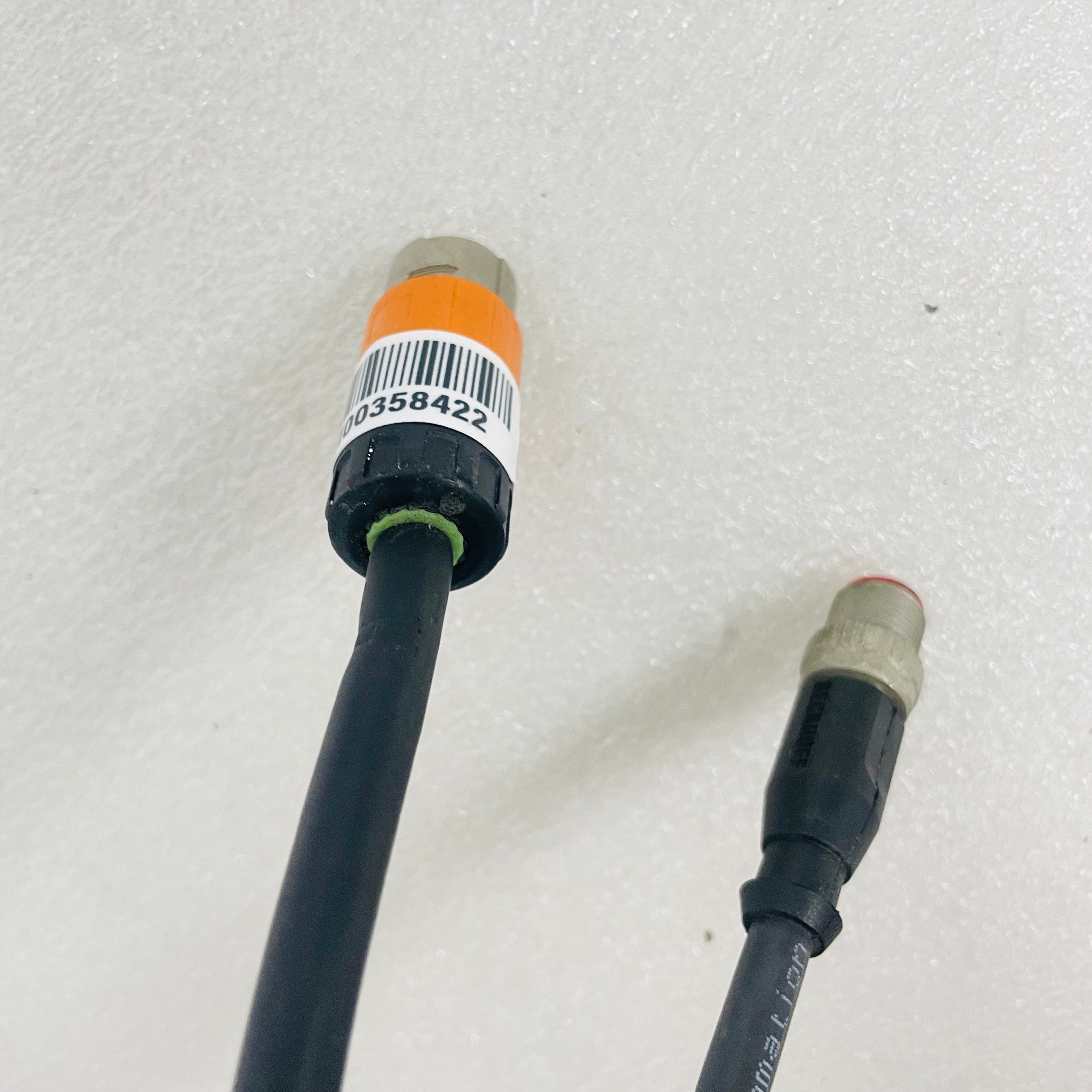 BECKHOFF AM 3111-0300-0001 Servo Motor