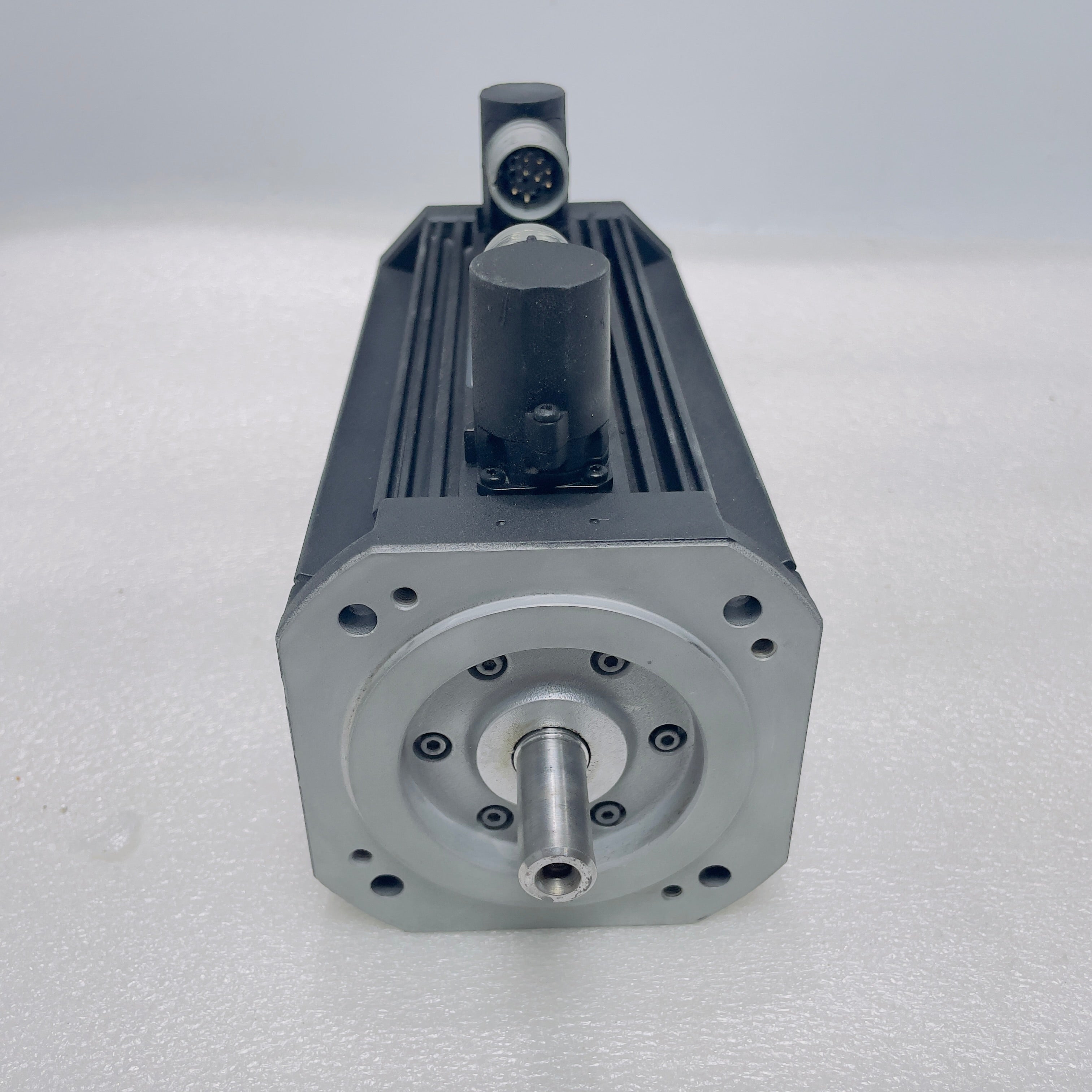 LENZE MDSKSBS056-33 MOTORS