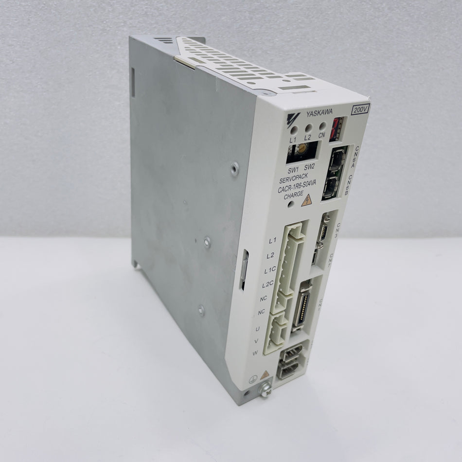 YASKAWA  Drive	CACR-1R6-S04VA