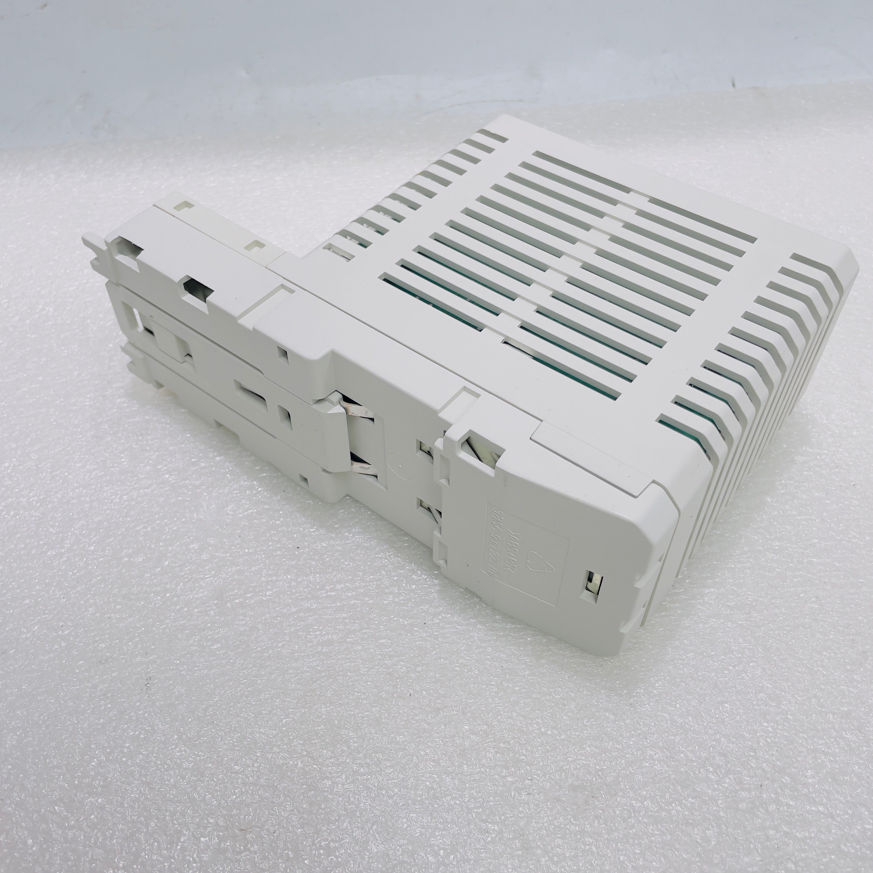 ABB	Relay Module	TC515V2 3BSE013284R1 - Rockss Automation