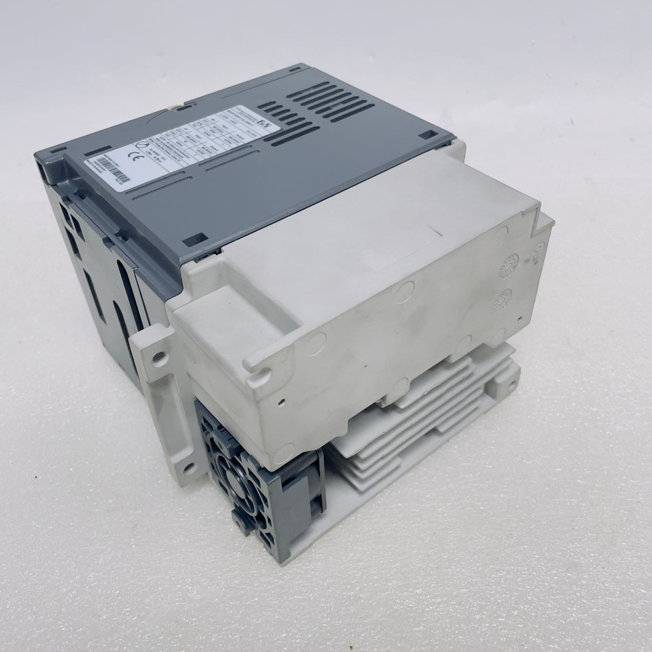 B&R	 Frequency Converter	  8I64T400110.000-1
