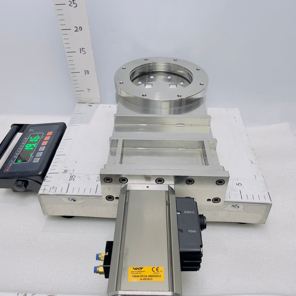 VAT  Valve  10844-PE24-0005-0032