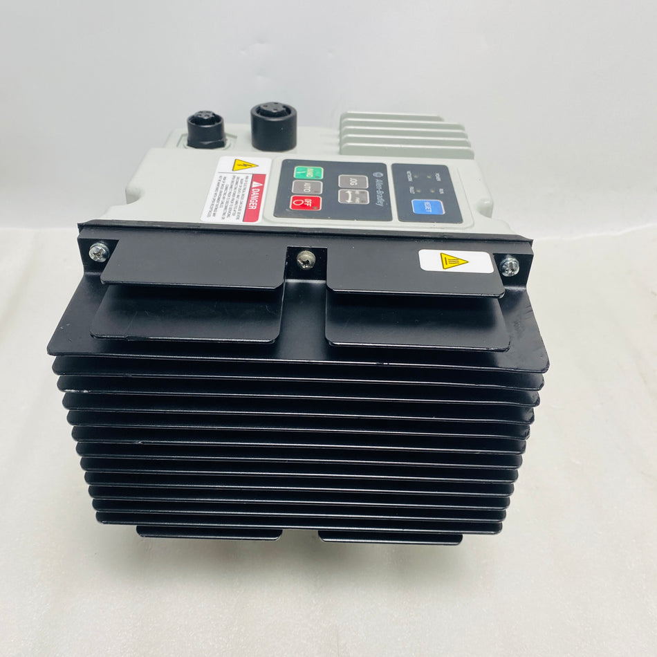 AB Explosion-Proof Frequency Converter 284D-FVD7P6B-25-RR-3-DB-SB-EMI - Rockss Automation