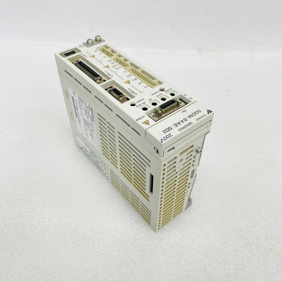 YASKAWA  Driver  SGDM-04AC-SD2