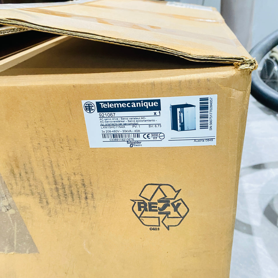 Schneider Driver LXM15HC11N4X - Rockss Automation
