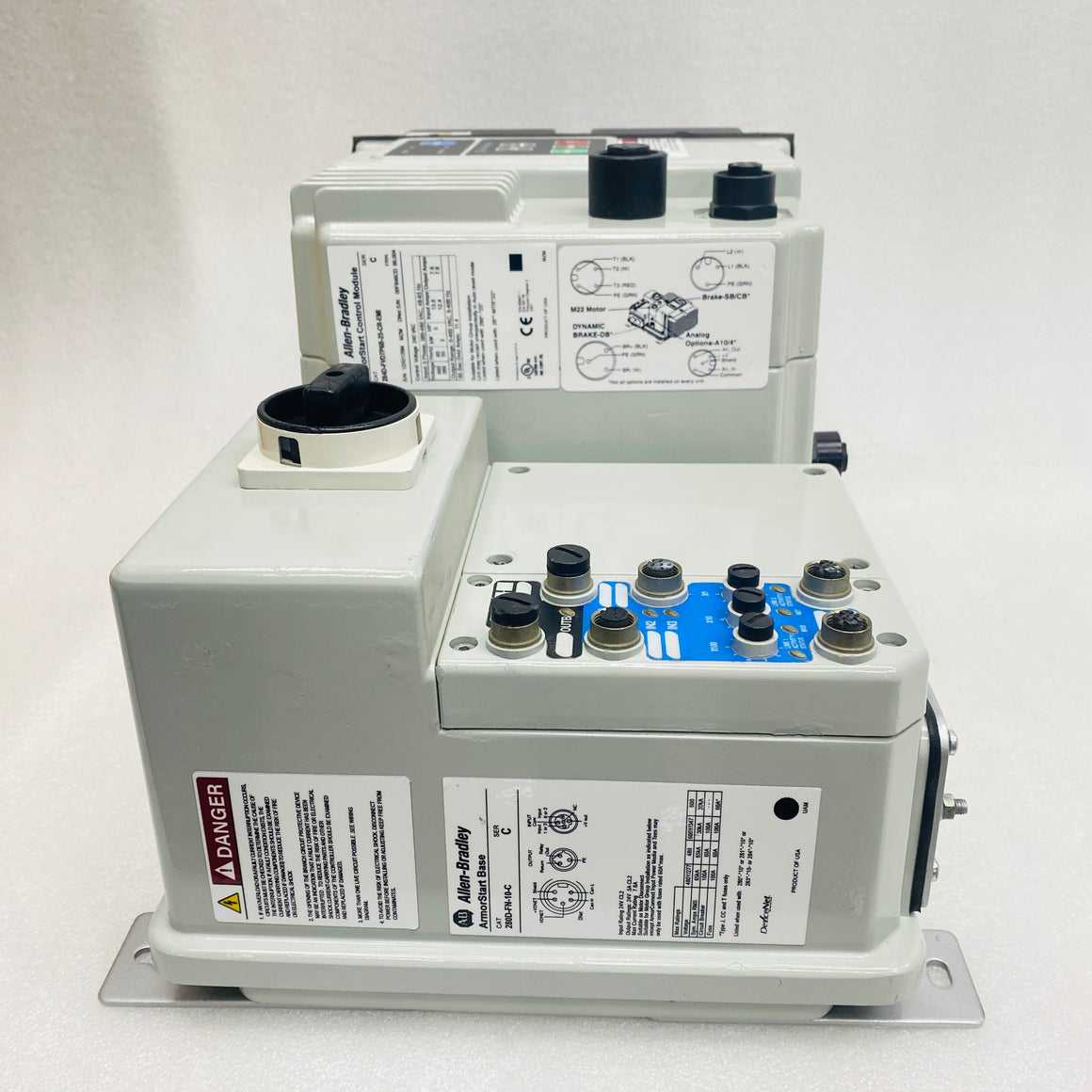 Allen‑Bradley  Explosion-Proof Frequency Converter  284D-FVD7P6B-25-CR-EMI - Rockss Automation