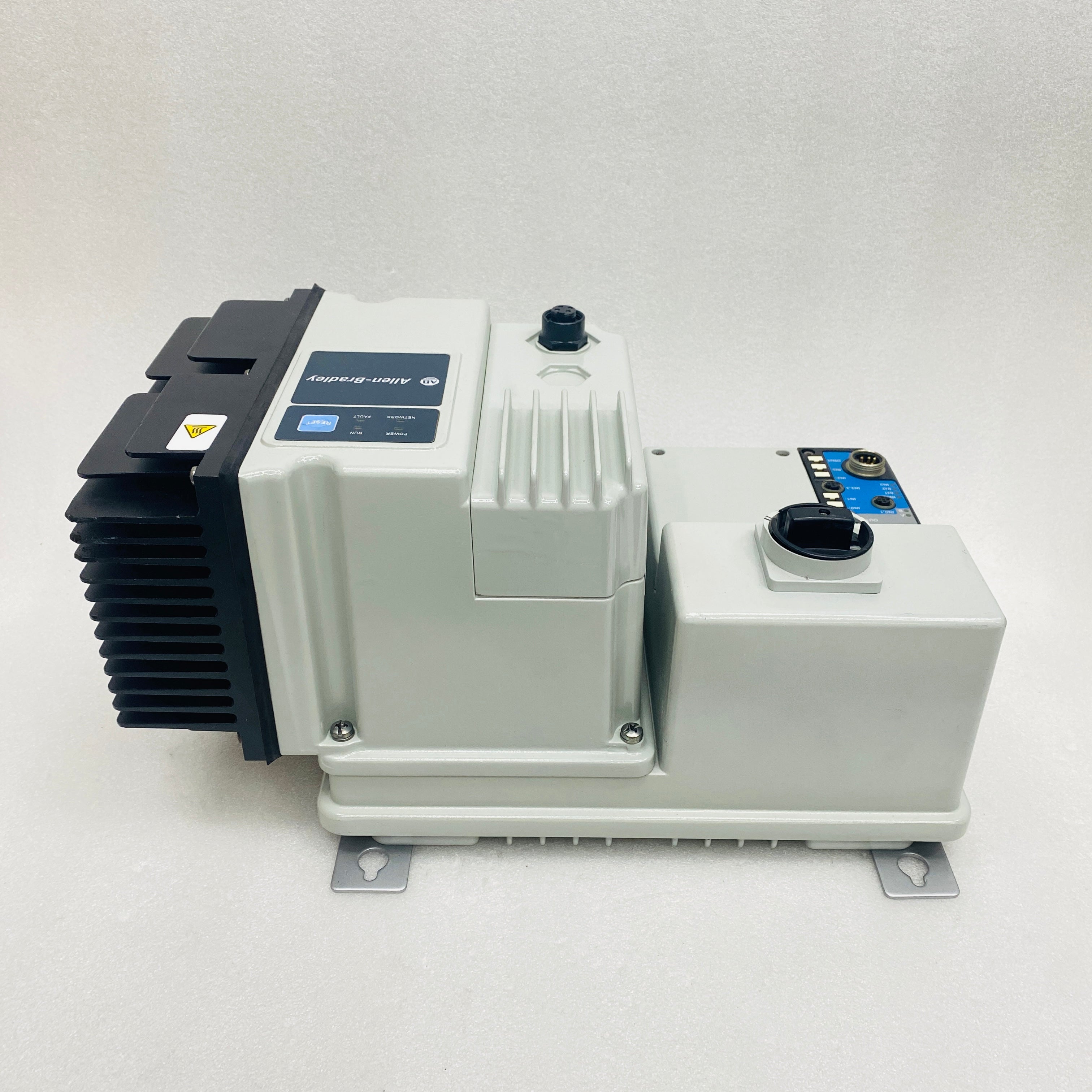 Allen‑Bradley  Explosion-Proof Frequency Converter  284D-FVD7P6B-25-CR-EMI - Rockss Automation