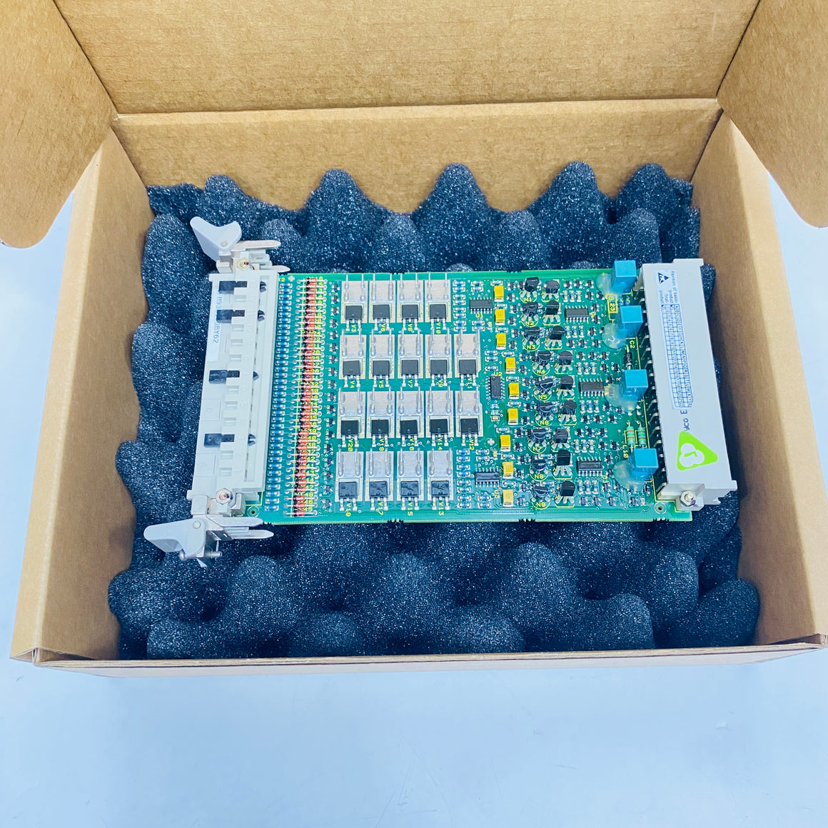 SIEMENS  Board  6FH9357-3BY62 - Rockss Automation