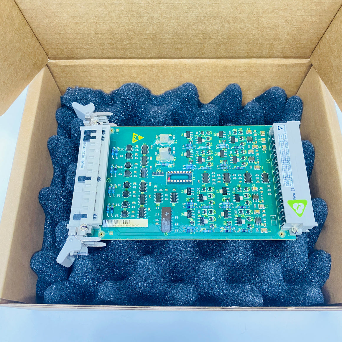 SIEMENS  Board  6FH9338-3BX88-0FV0 - Rockss Automation
