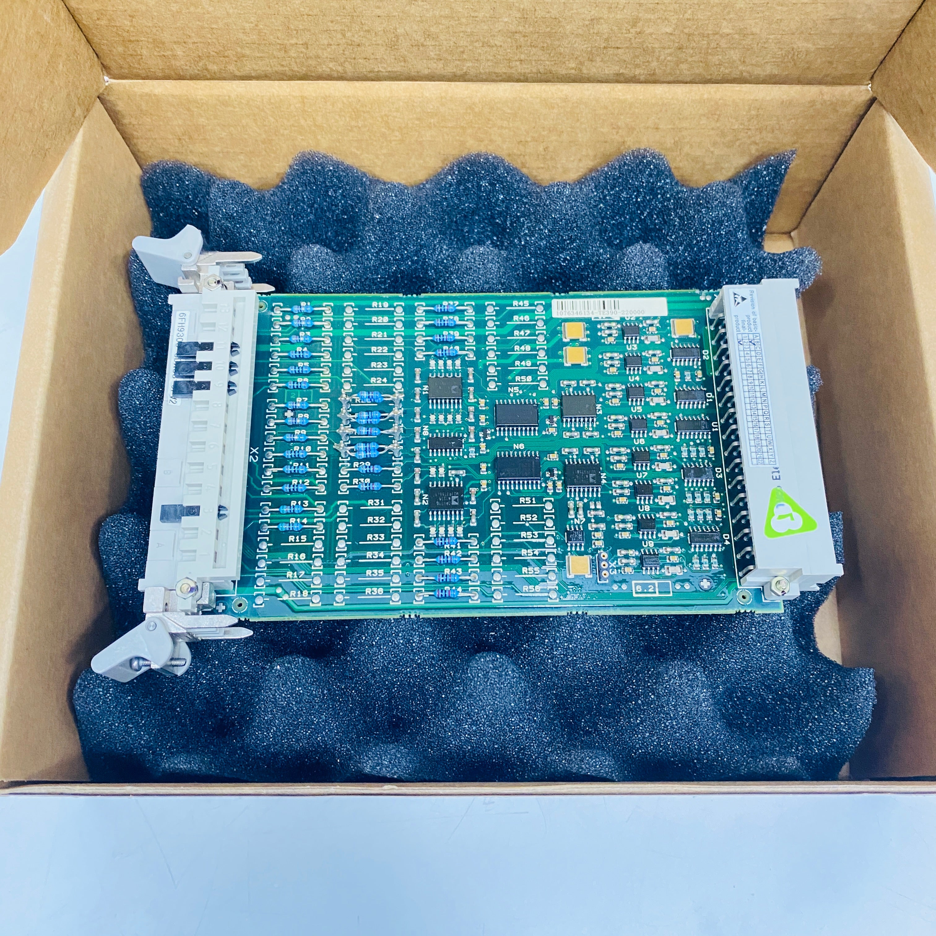 SIEMENS  Board  6FH9305-3DX88-0FV2 - Rockss Automation