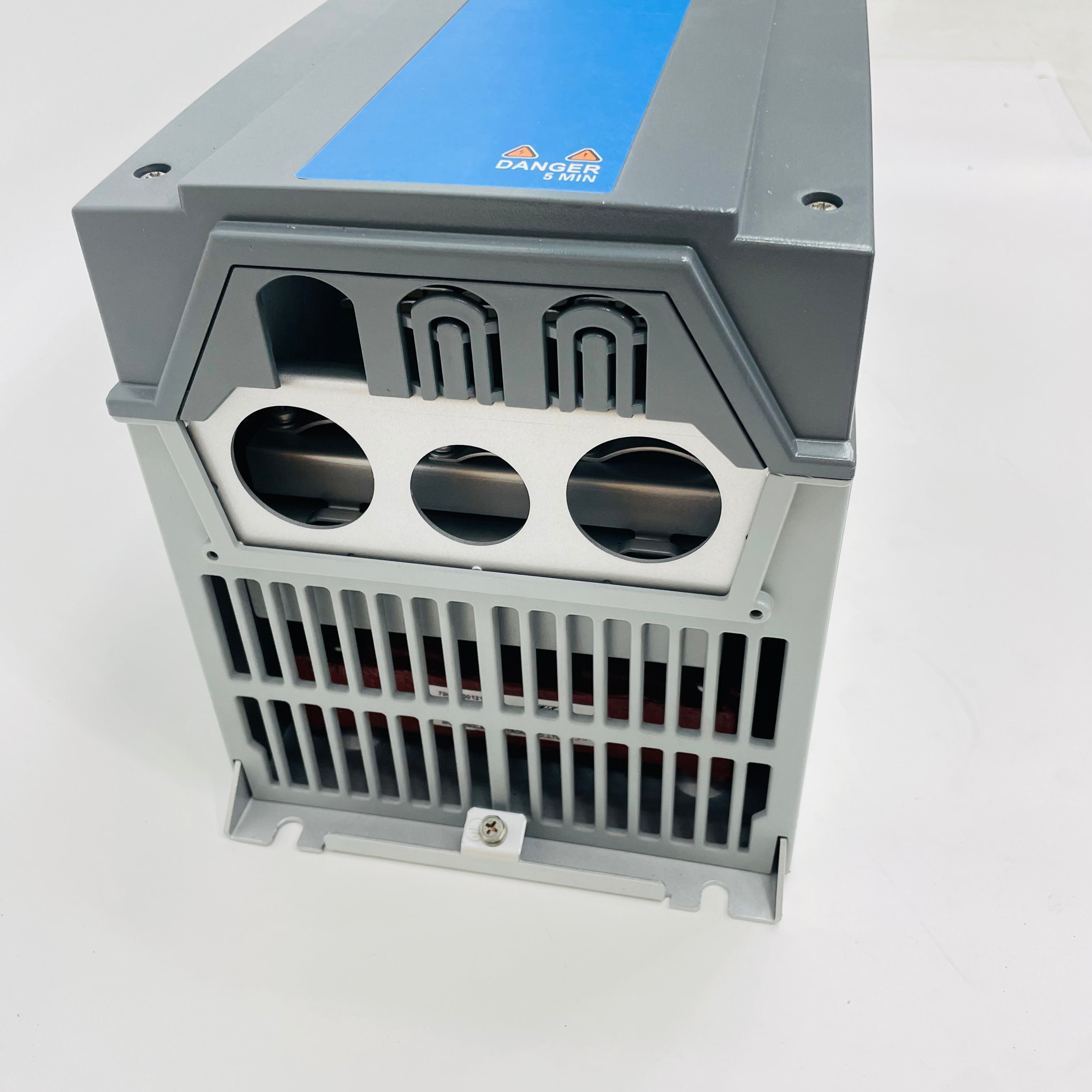 VACON  Frequency Converter  VACON0100-3L-0038-5-FLOW+SDBF+FL06+DLCN - Rockss Automation
