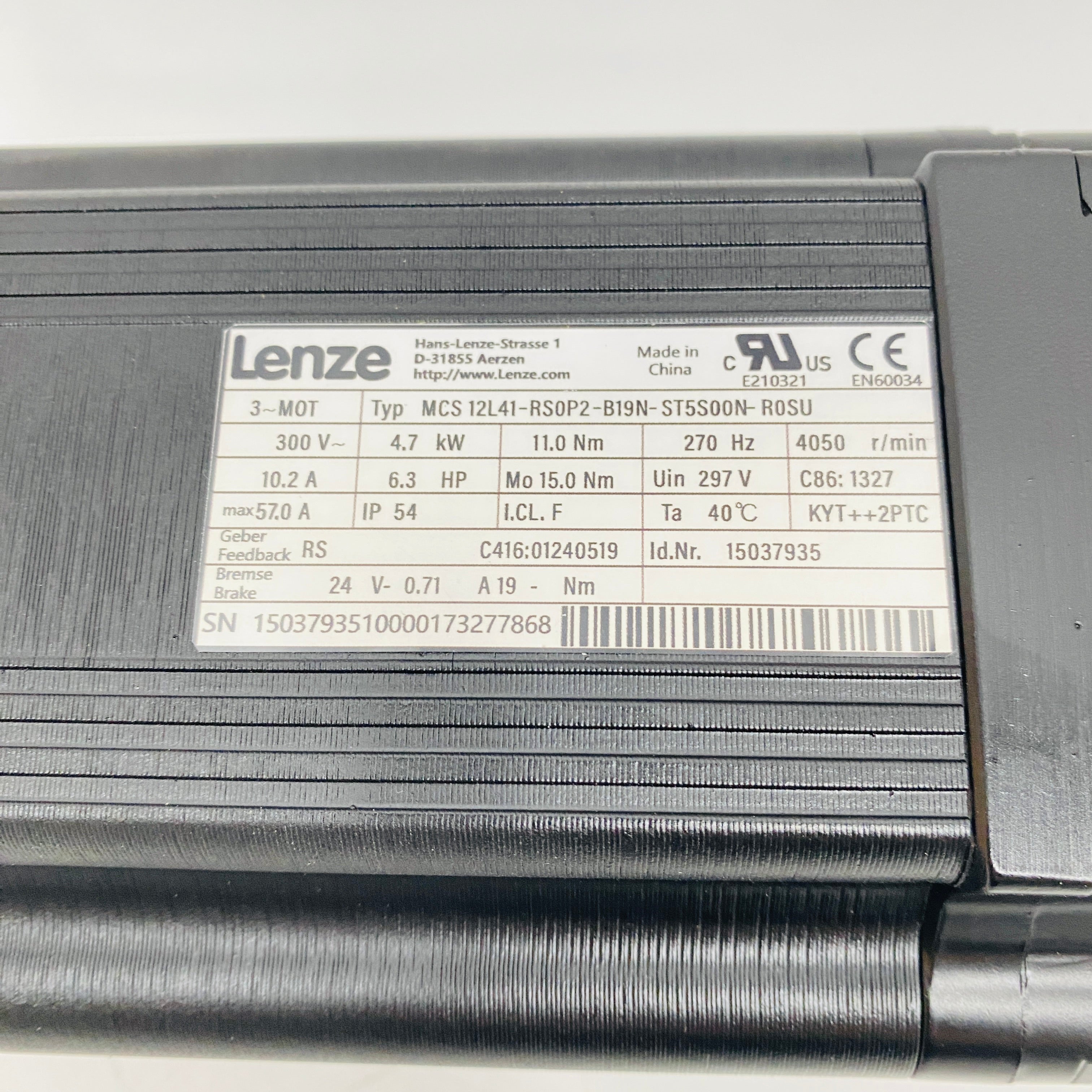 LENZE Motor MCS12L41-RS0P2-B19N-ST5S00N-R0SU - Rockss Automation