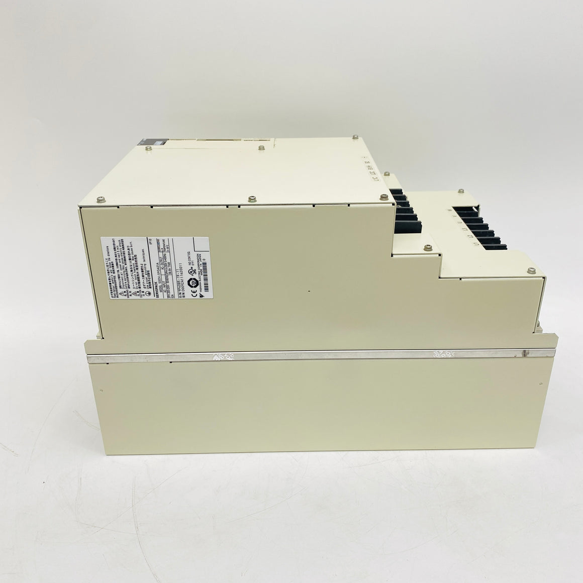 YASKAWA Driver SGDV-590A01A - Rockss Automation
