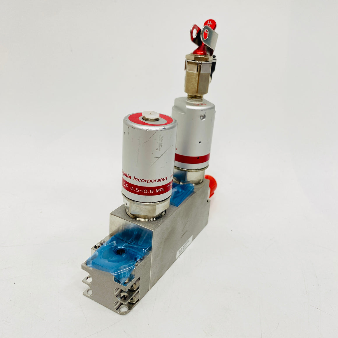 LAM/FUJIKIN  Diaphragm Valve  766-077822-501 - Rockss Automation