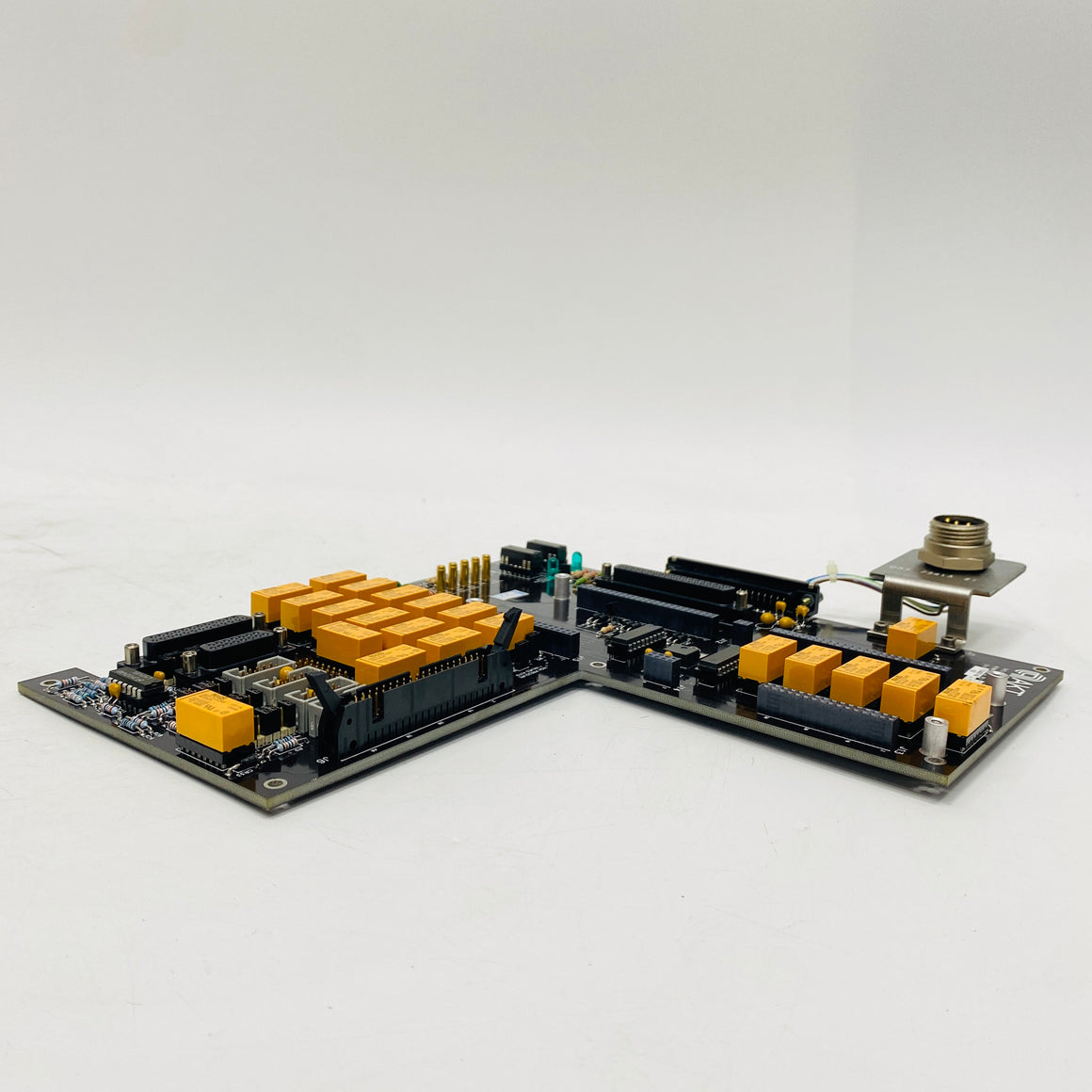 AMAT Application Materials  Board  AKT Facility Gas Backplane	0100-71048 - Rockss Automation