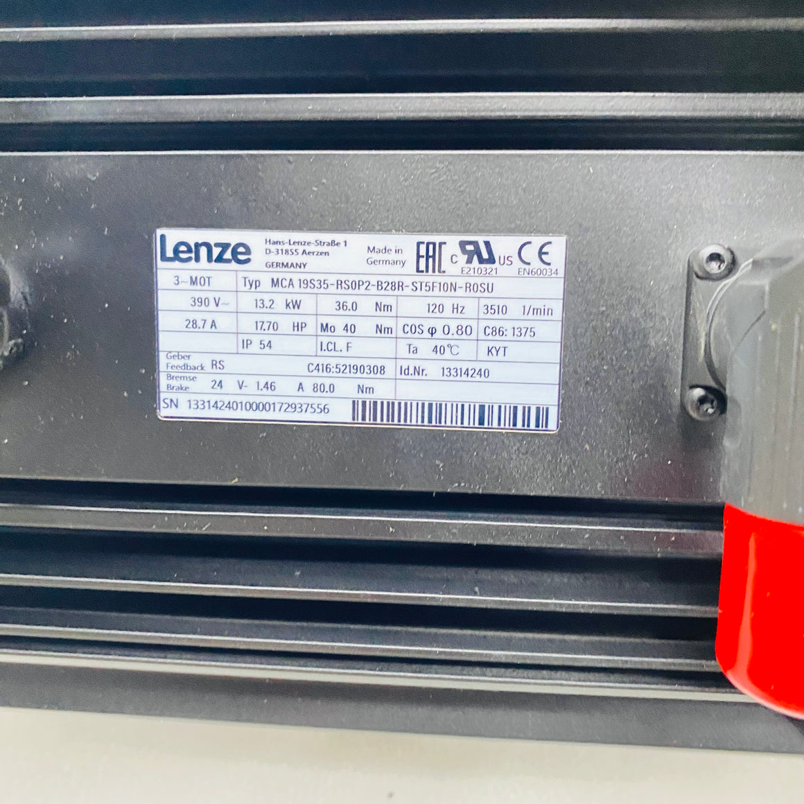 LENZE Motor MCA19S35-RS0P2-B28R-ST5F10N-R0SU - Rockss Automation