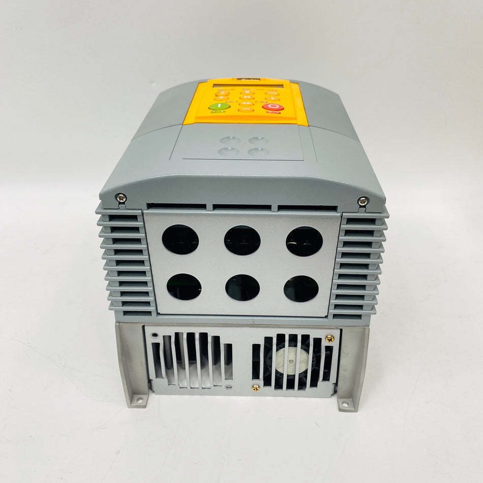 PARKER Frequency Converter  690-431550B0-B00P00-A400   690PB/0022/400/3/0/0011/UK/0/0/0/0/0 - Rockss Automation