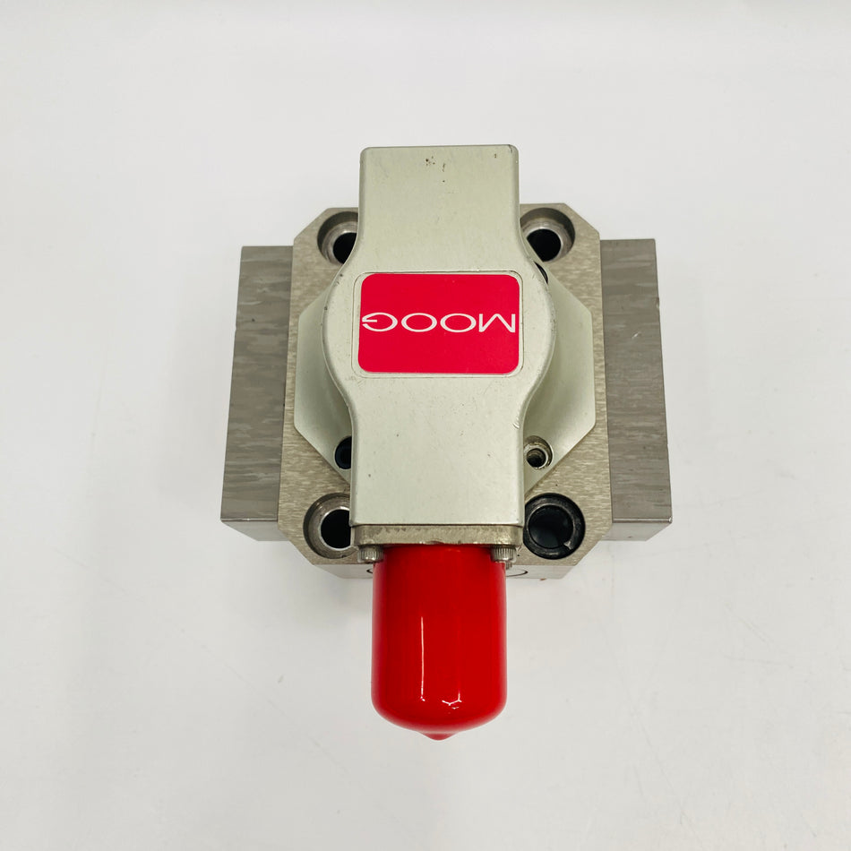 MOOG Servo Valve  J761-002 - Rockss Automation