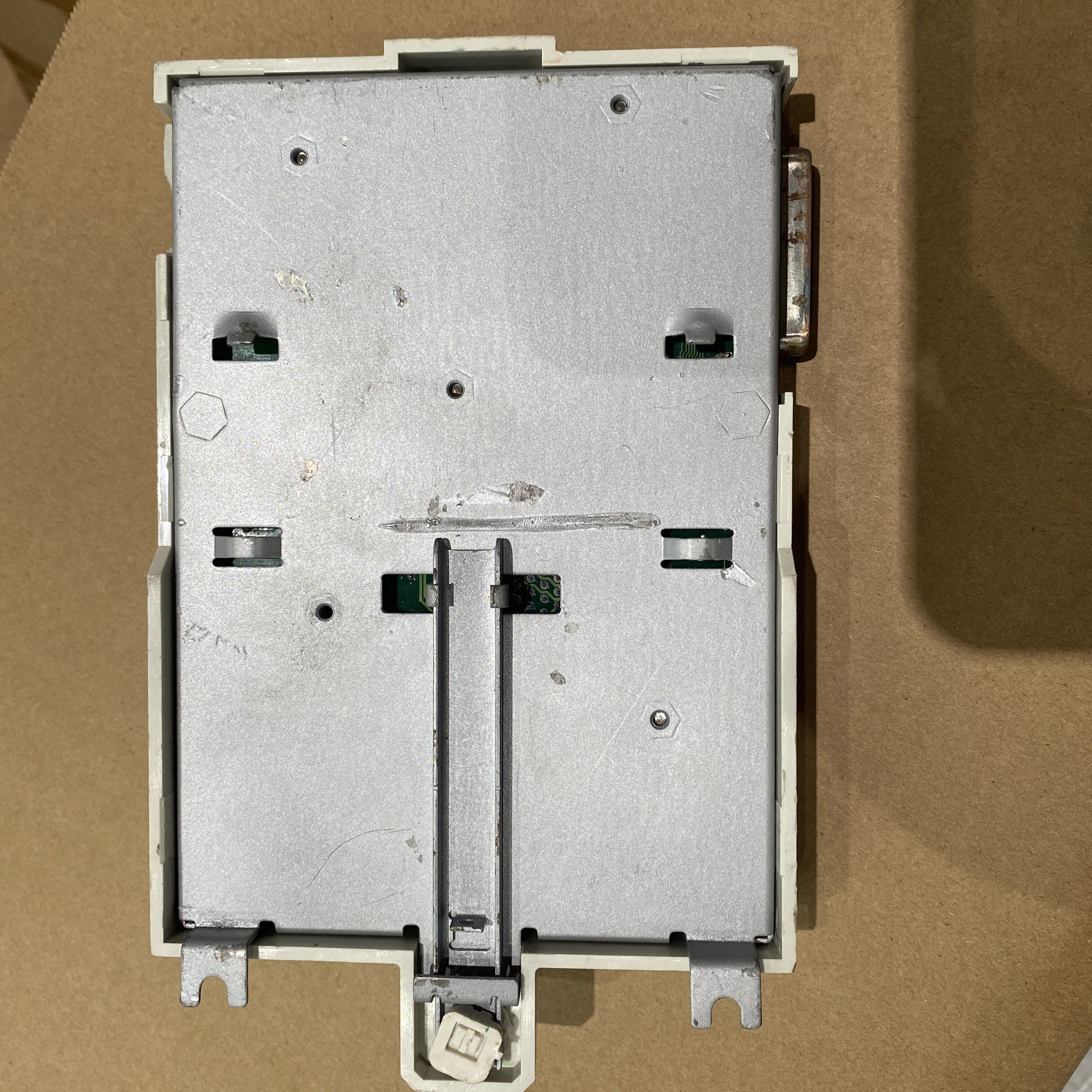 ABB 3BSE018114R1 底板模組 TP830