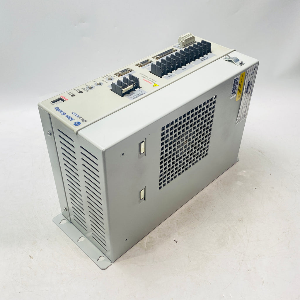 AB 2098-DSD-HV030X-DN Servo drive