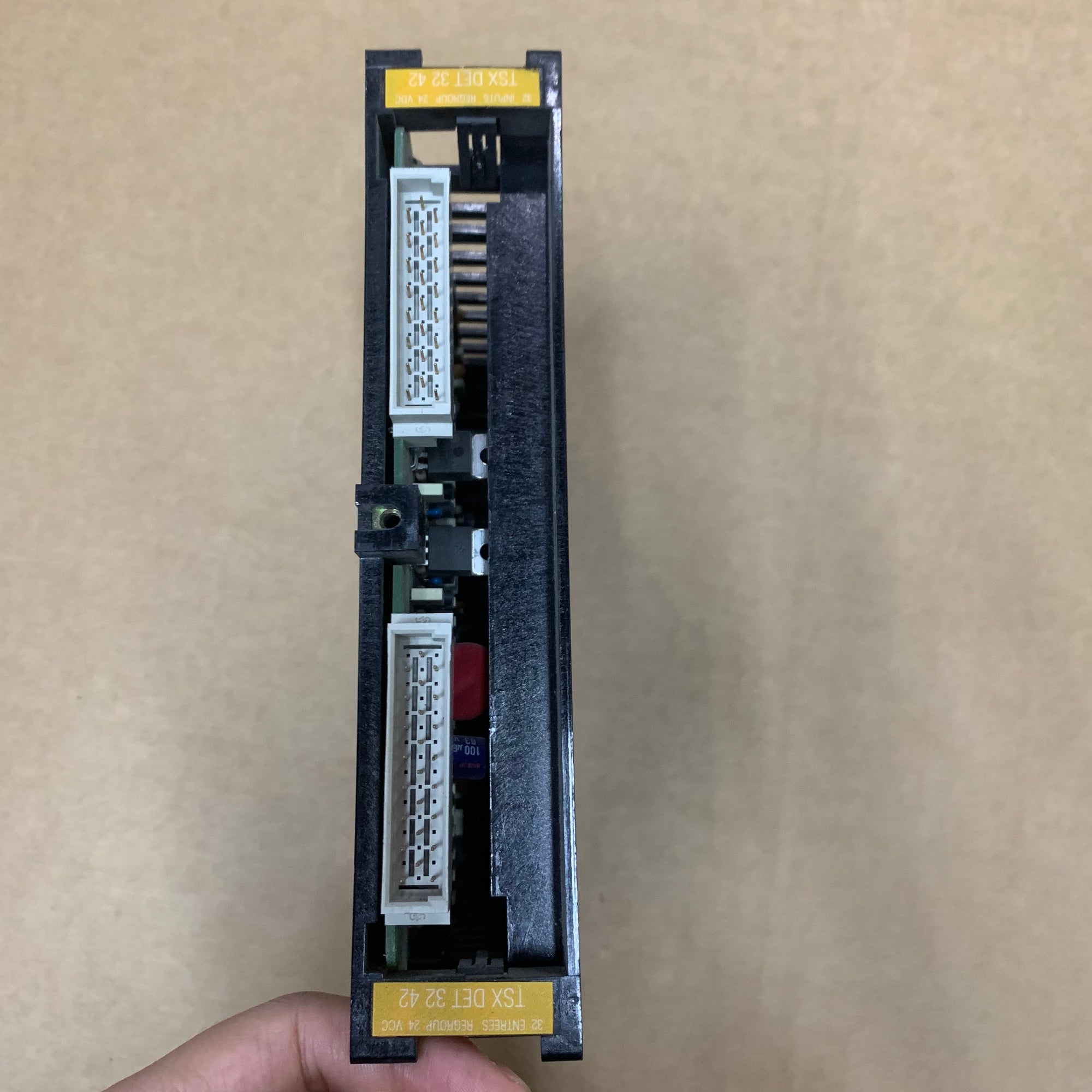施耐德電機TSXDET3242輸入模組