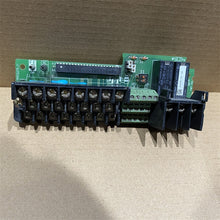 將圖片載入圖庫檢視器 YASKAWA ETC618111 inverter terminal board