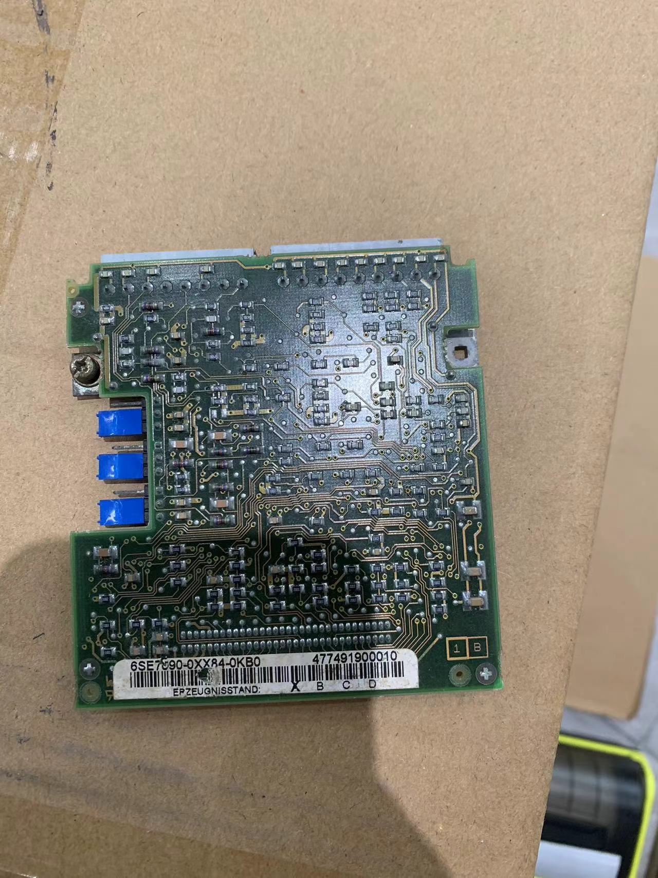 西門子 6SE7090-0XX84-0KB0 SIMOVERT 主驅動器