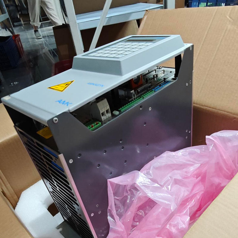 AKM 46614-0903-1186946 Servo drive