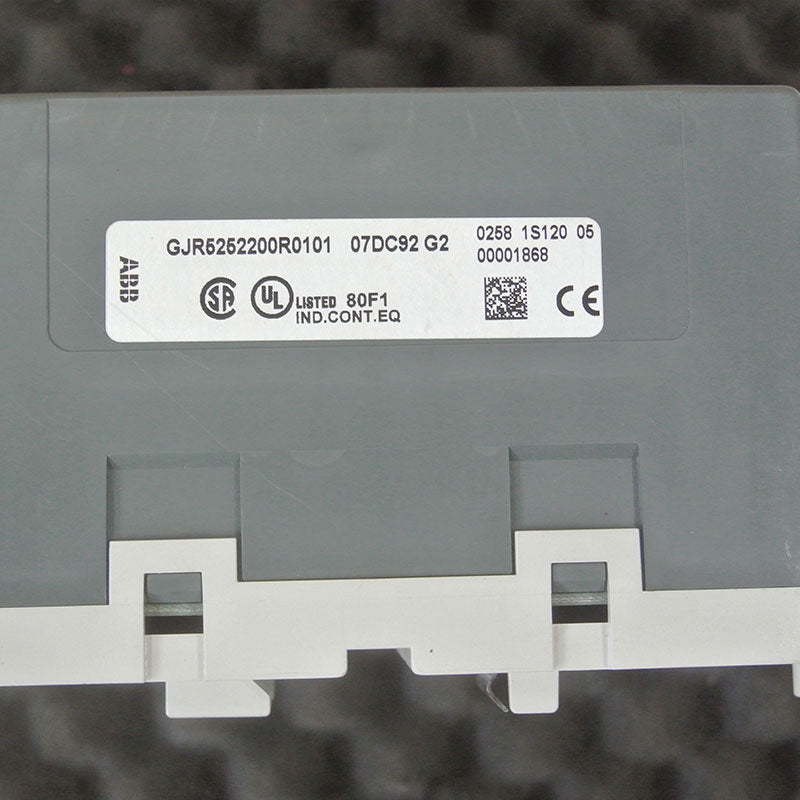 ABB 07DC92G2 GJR5252200R0101 控制模組