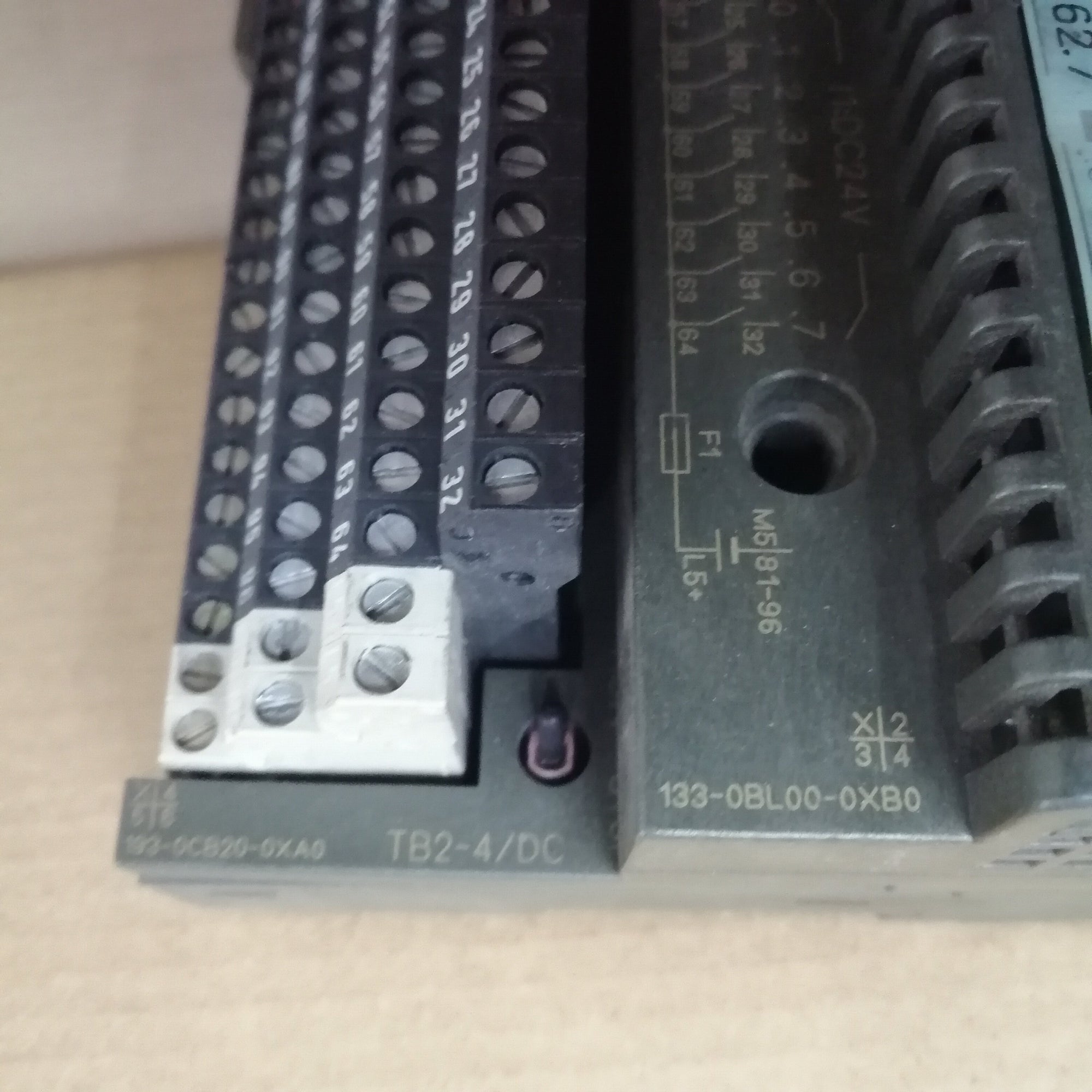 西門子6ES7133-0BL00-0XB0 6ES7193-0CB20-0XA0模組