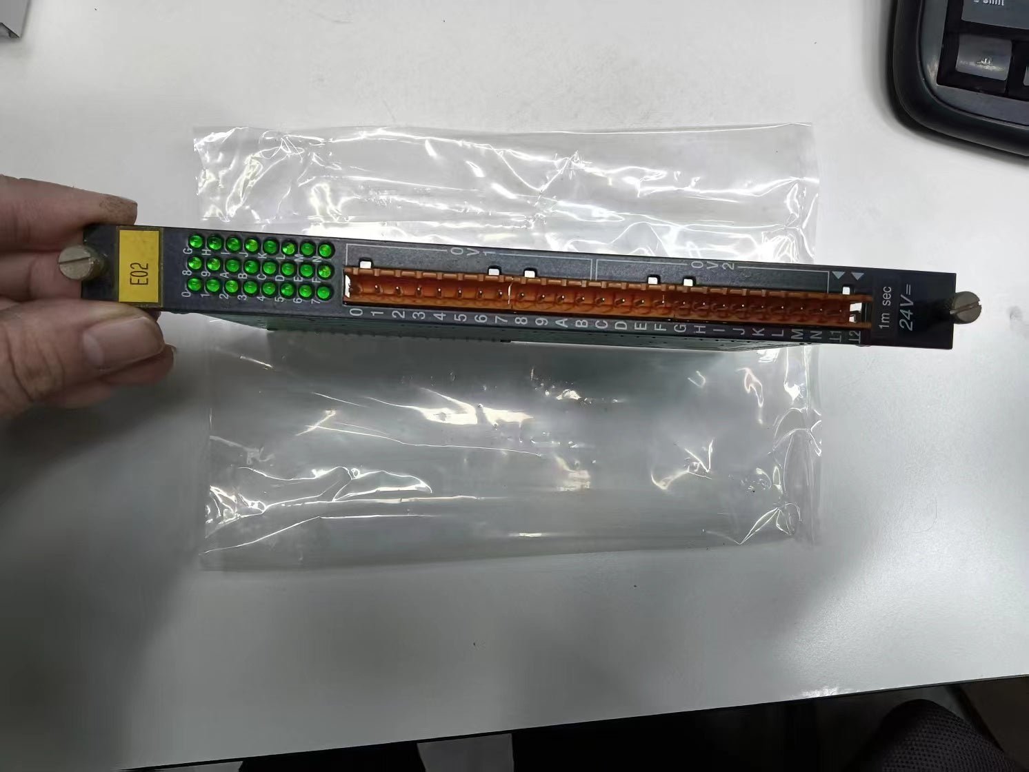 B&amp;R ECE243-1 輸入模組