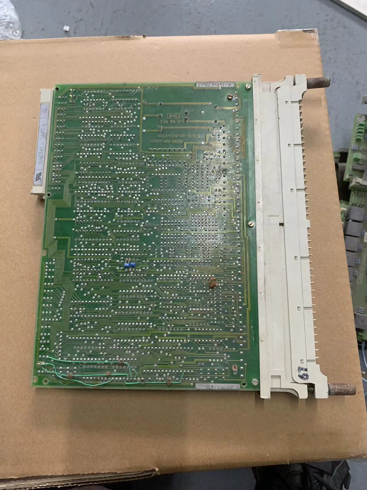 西門子IP243 6ES5243-1AA12類比量模組