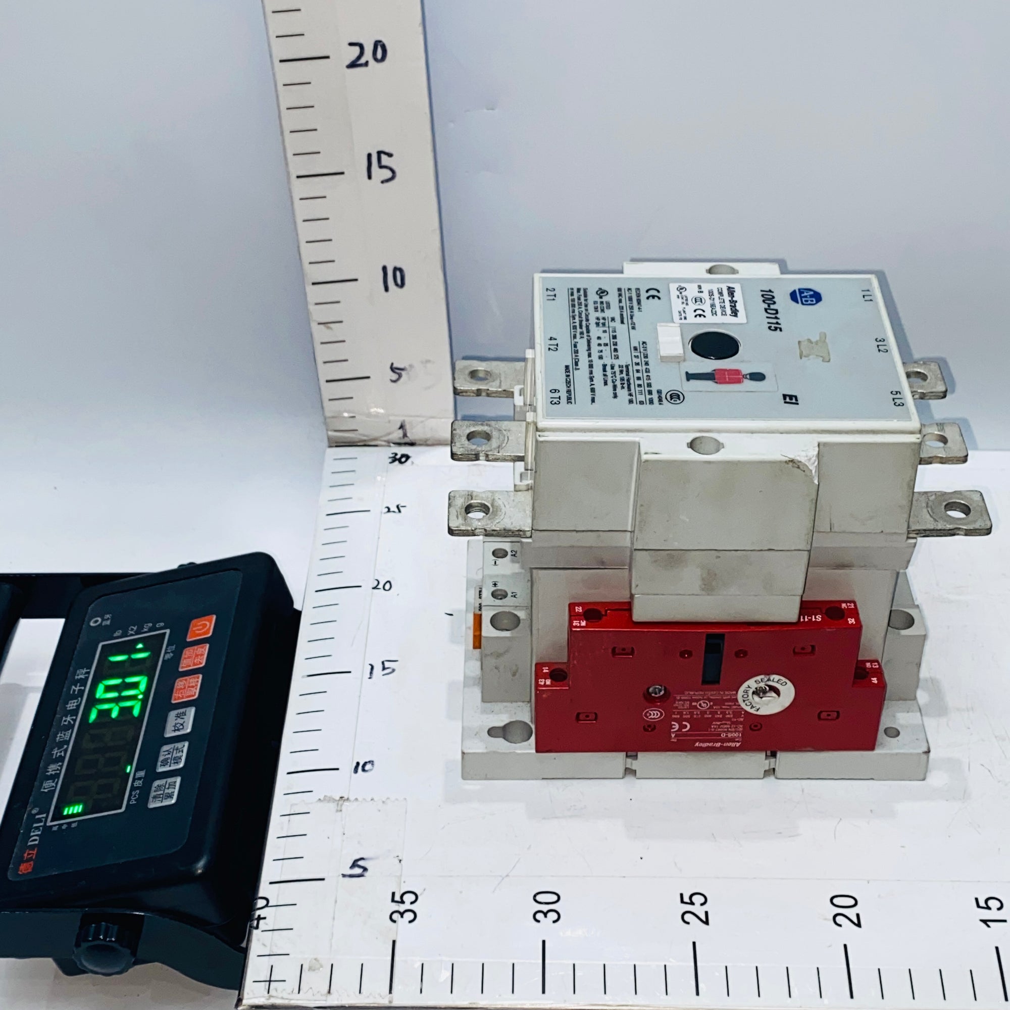 Allen Bradley 100S-D S1-11 安全接觸器