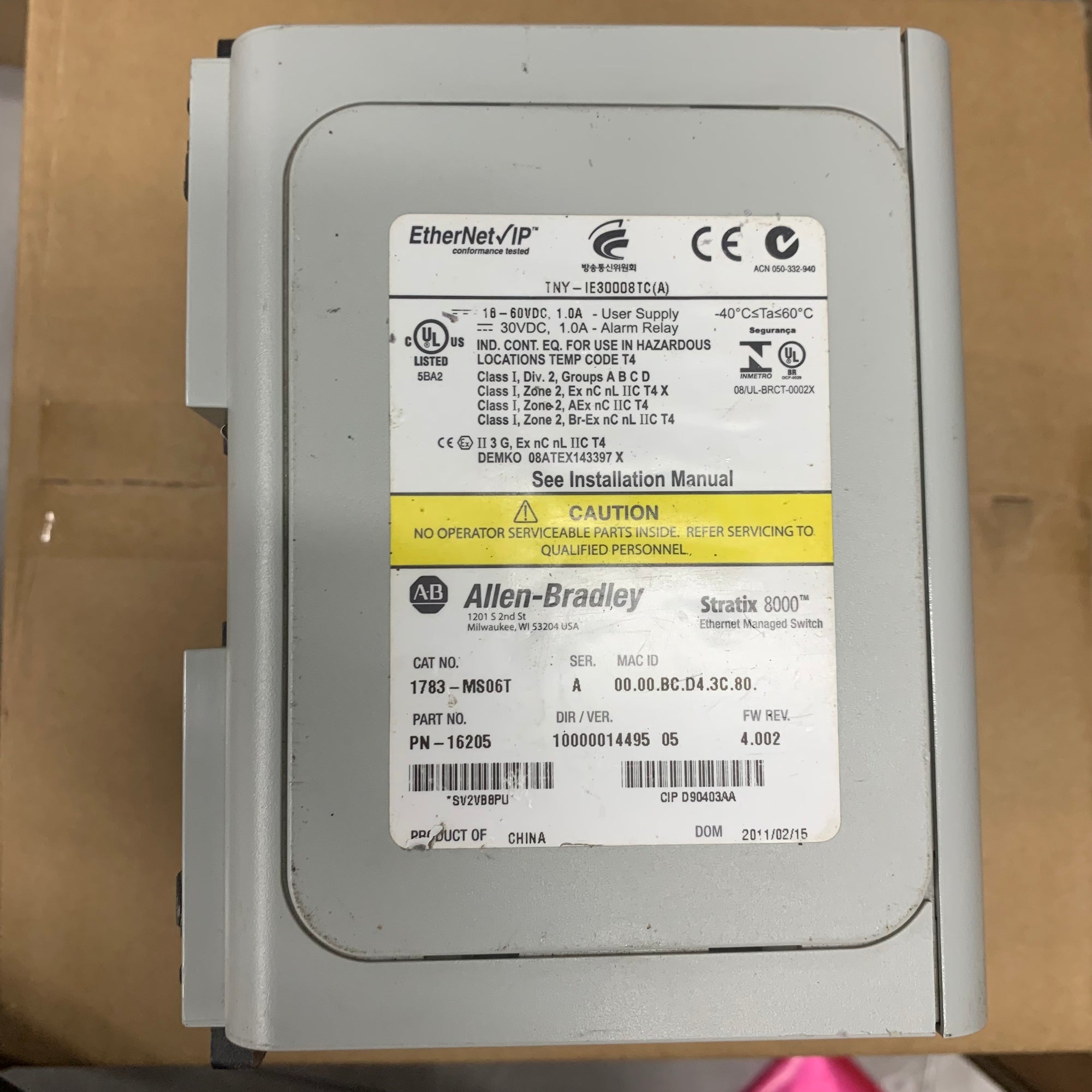 Allen Bradley STRATIX 8000 乙太網路管理型交換器 1783-MS06T