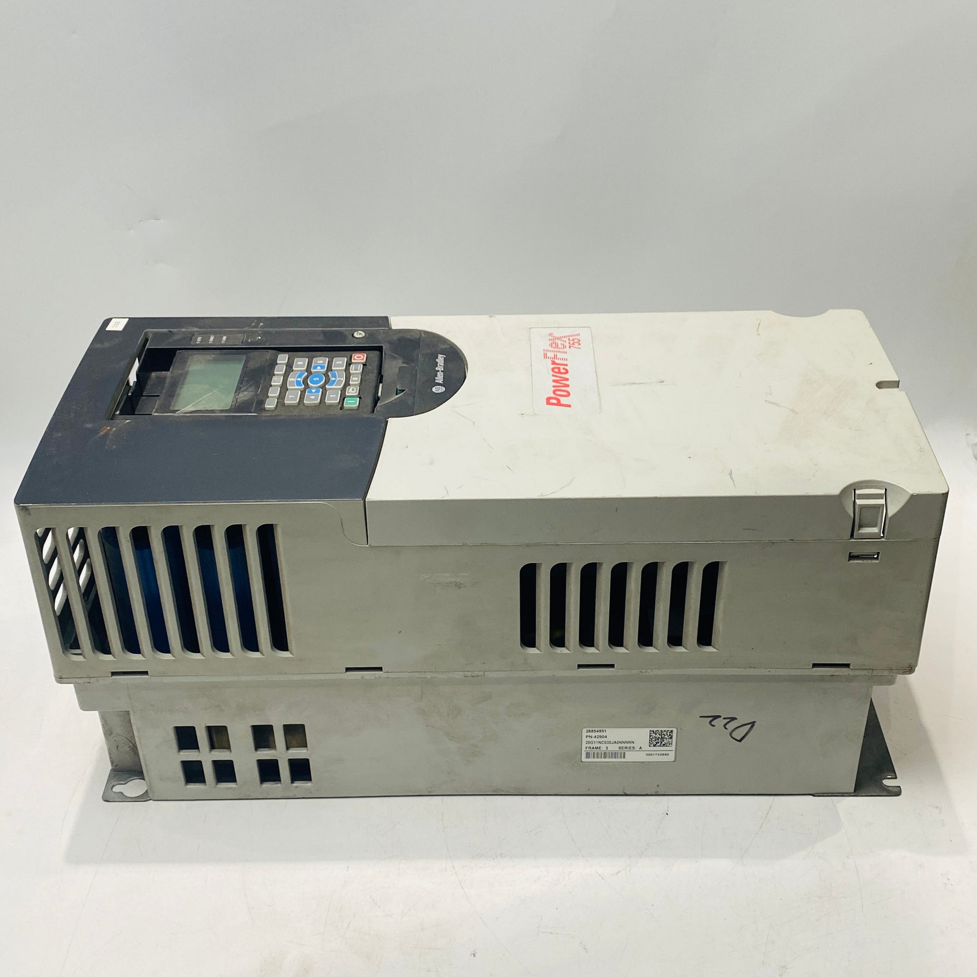 Allen-Bradley 20G11NC030JA0NNNNN PowerFlex 755 drive