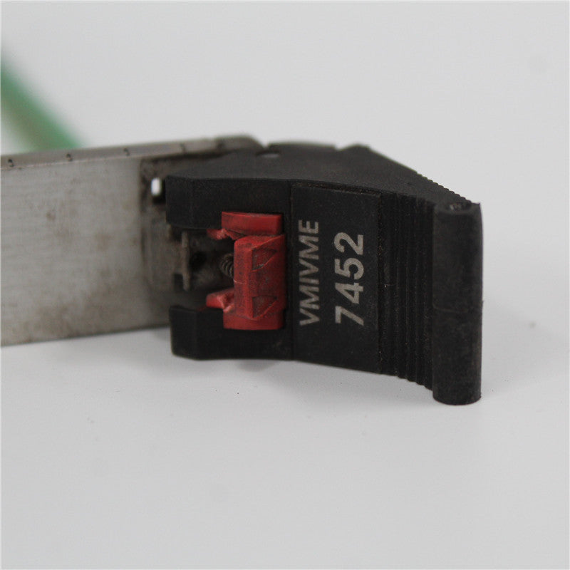 GE FANUC VMIVME7452 CPU板
