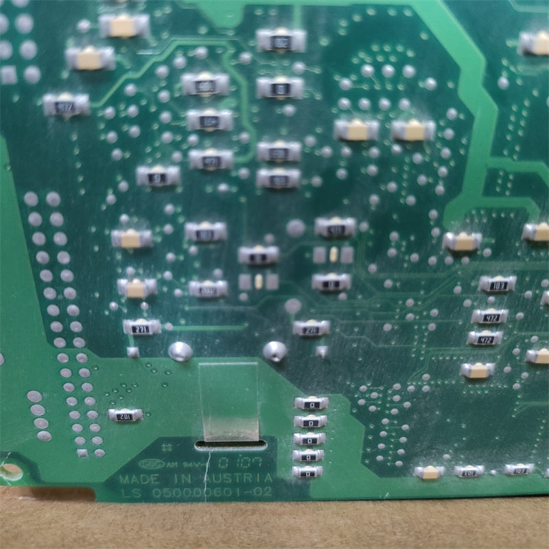 B&amp;R LS050000601-02 P5MB42卡