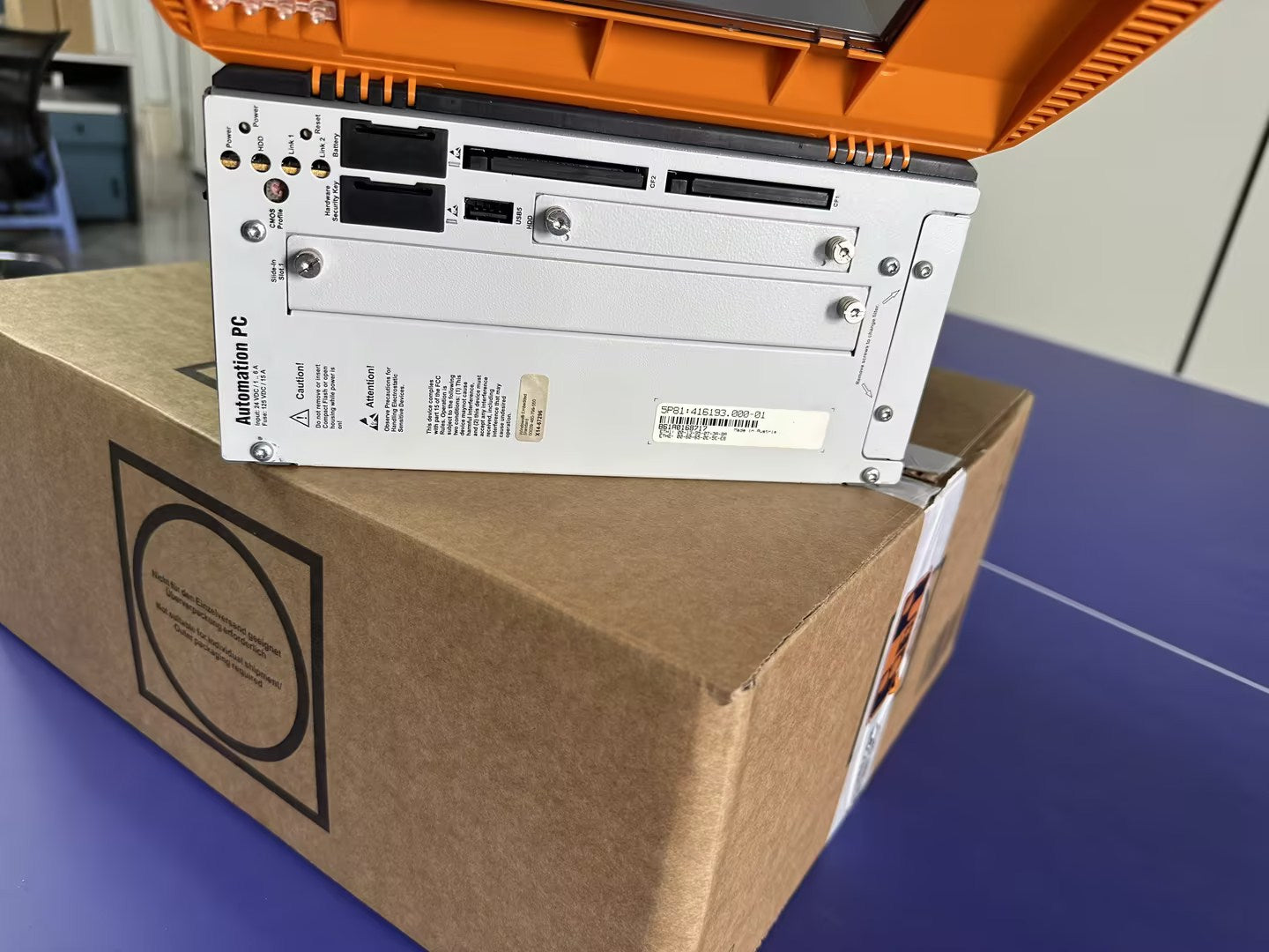 B&amp;R Automation 5PC810.5X02-00 工業自動化PC模組