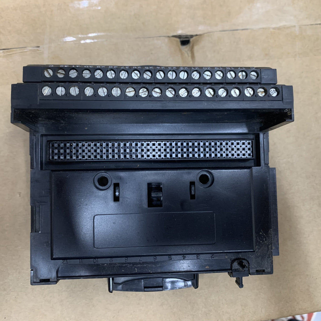 NATIONAL INSTRUMENTS FP-TB-1 TERMINAL BASE