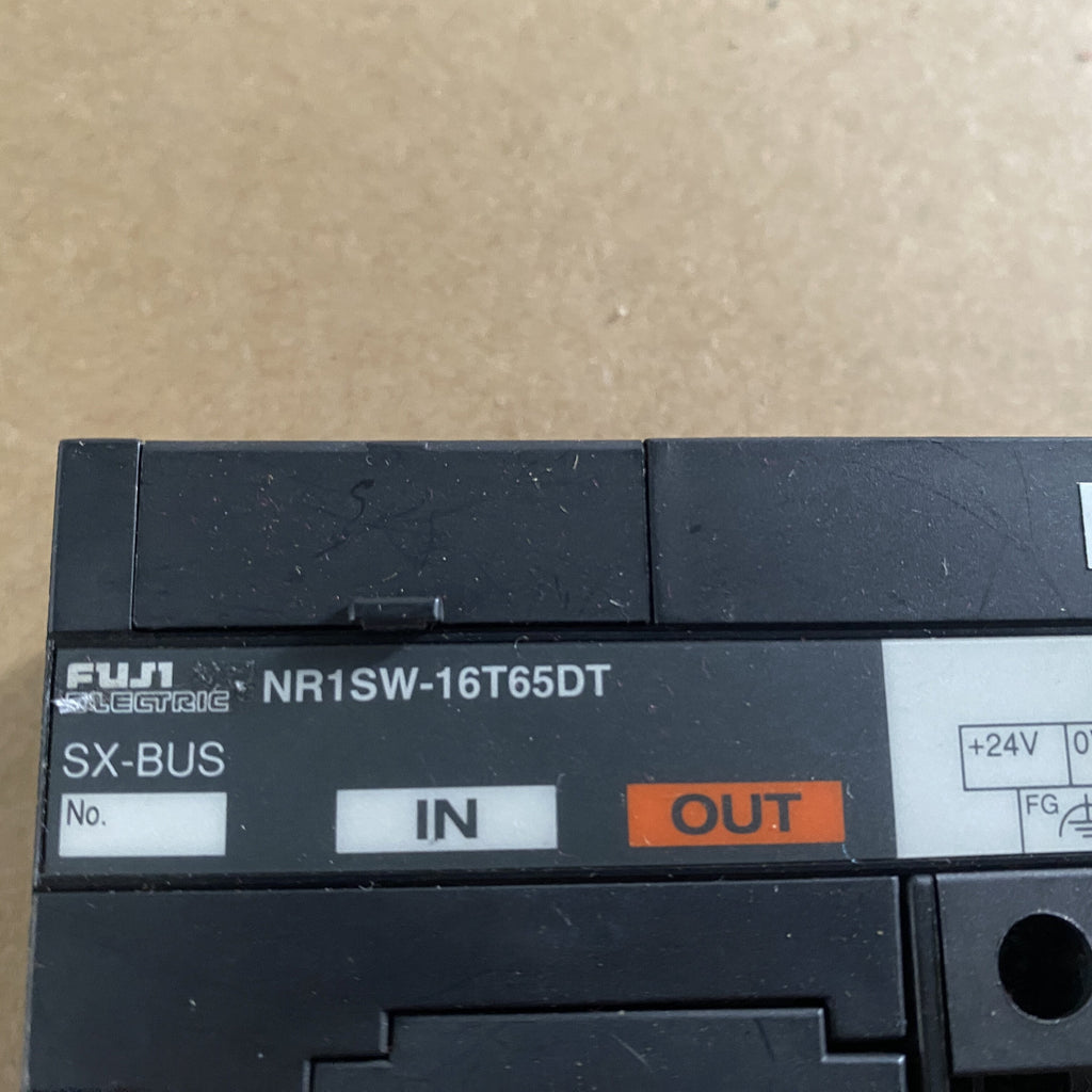 富士NR1SW-16T65DT I/O終端PLC