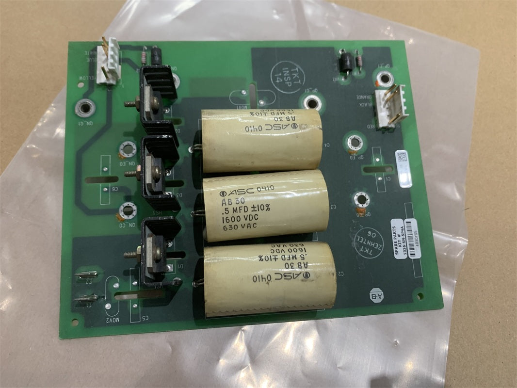 ALLEN BRADLEY 1336-SN-SP4A 逆變器緩衝器 PC 板