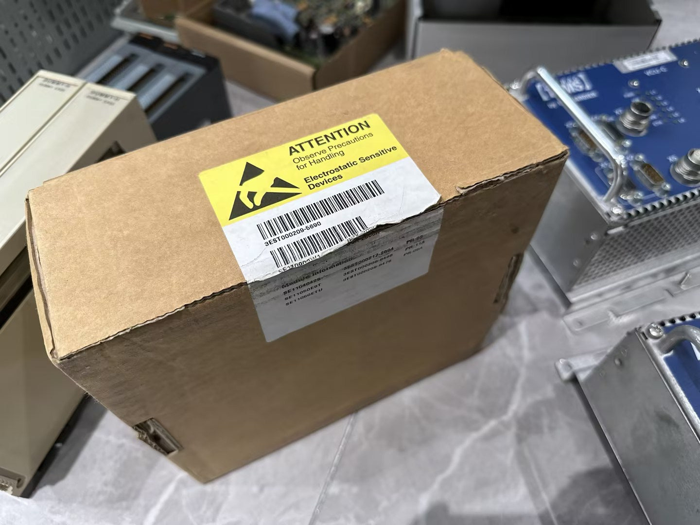 Bombardier 3EST000209-5690 Controller module